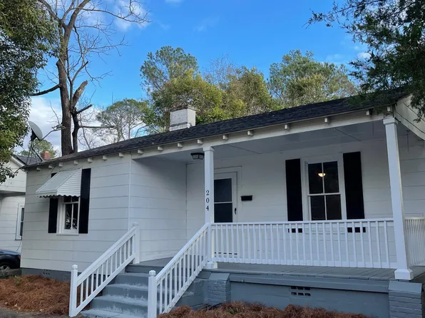 204 E Hampton St, Darlington, SC 29532