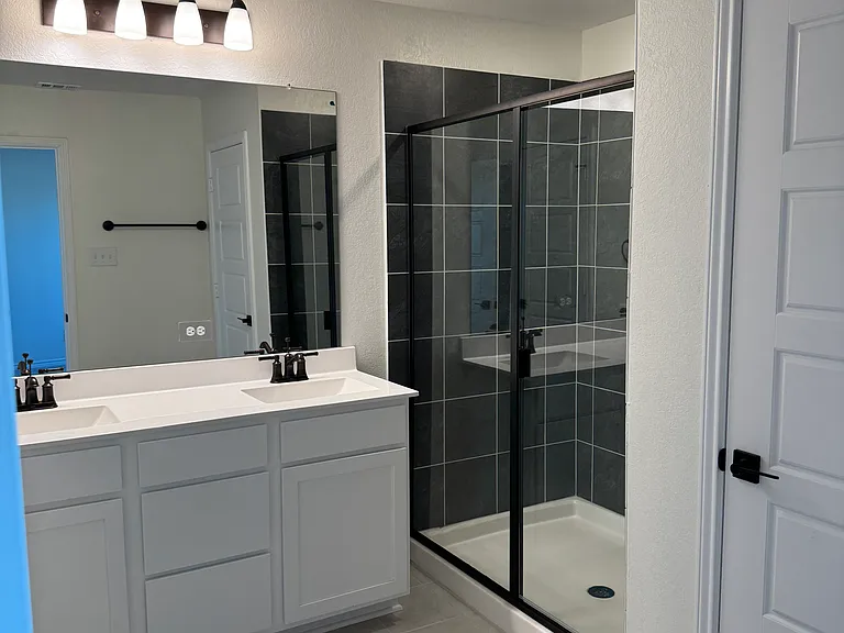 223 W Low Cascade Dr — Photo 16