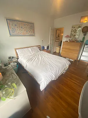 Rented by J Misrahi Realty Corp | media 8