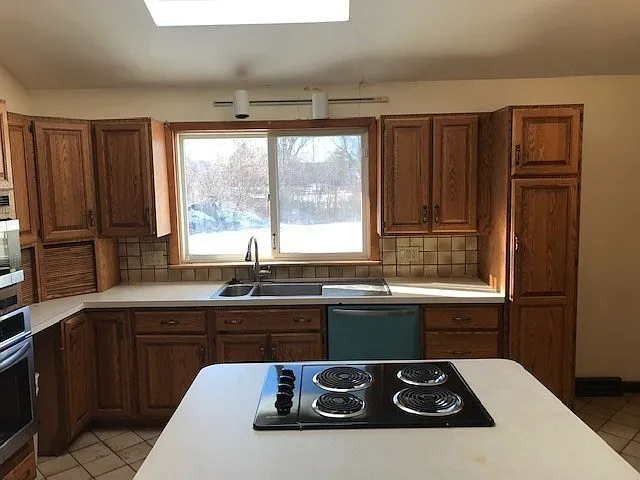 115 Vine St #1 — Photo 7