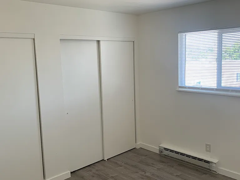Renovated 1 Bedroom Apartment Close to UNM, CNM, and Roosevelt Park — Photo 28