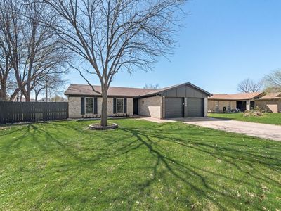 1532 Augusta Rd, Benbrook, TX, 76126