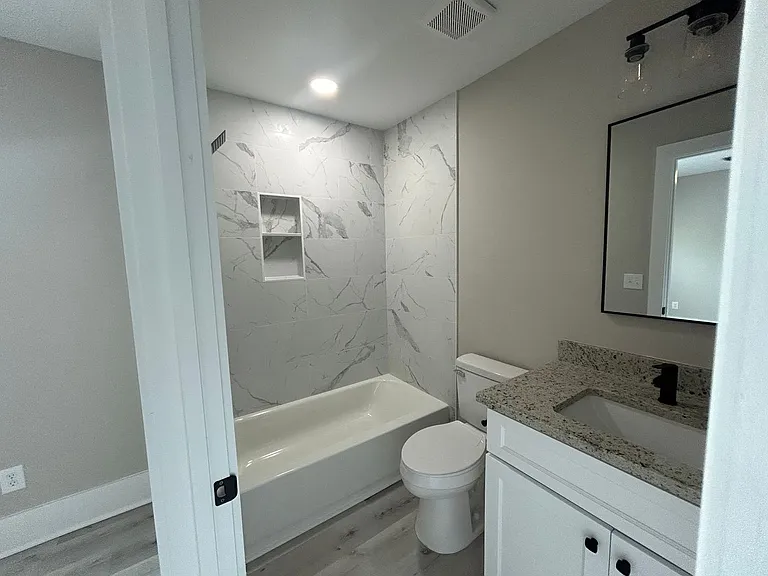 2510A Senate St — Photo 19