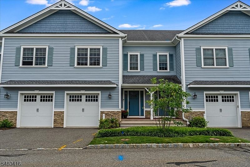 1st image of 6 Clover Court