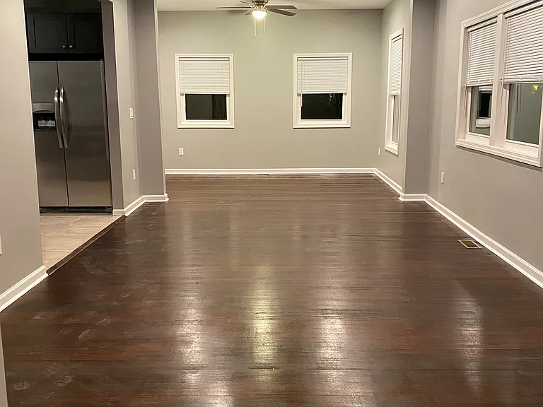 102 Lincoln Ave — Photo 1