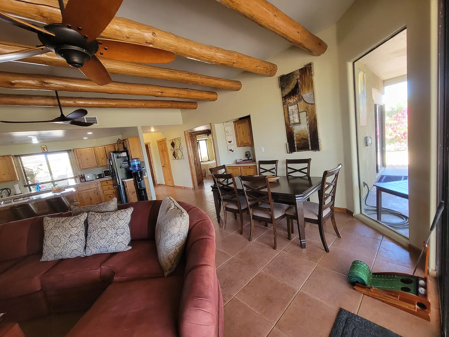 4 bed, 2800 sqft, $3,000 — Photo 4