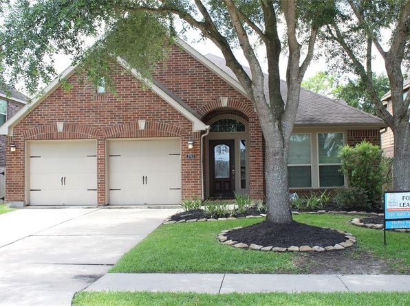 2912 Silhouette Bay Dr