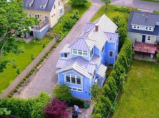 112 Chestnut St, Camden, ME 04843