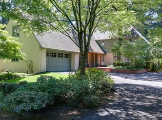 12457 SW Edgecliff Rd, Portland, OR 97219