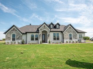 197 Santa Lena Ct, Decatur, TX 76234