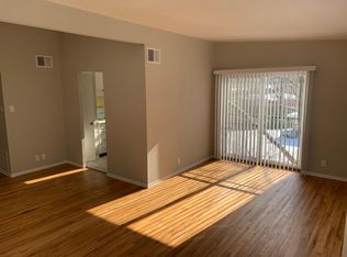 55 Heather Dr, Saint Louis, MO