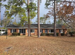 608 Pineview Dr, Valdosta, GA 31602