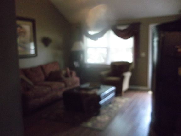 3rd image of 6911 Marion Ct