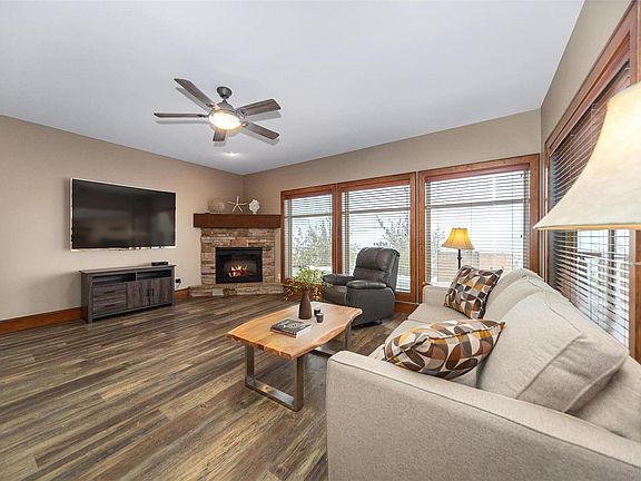 5th image of 5075 Snowbird Way #3A