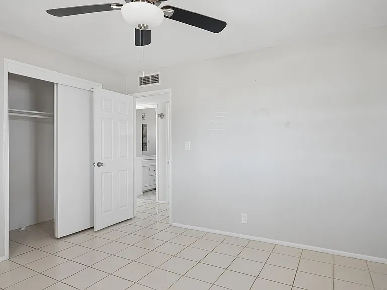 5458 E Boston St — Photo 17