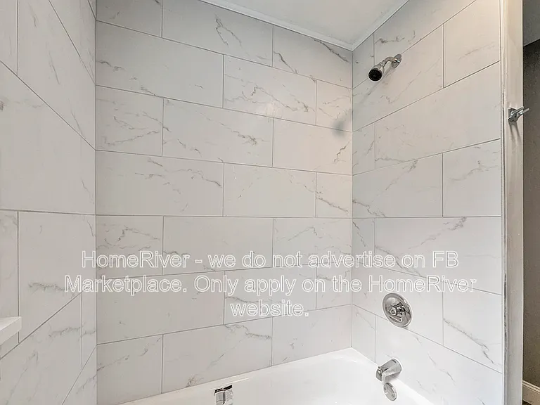 1323 Leaside Dr — Photo 15