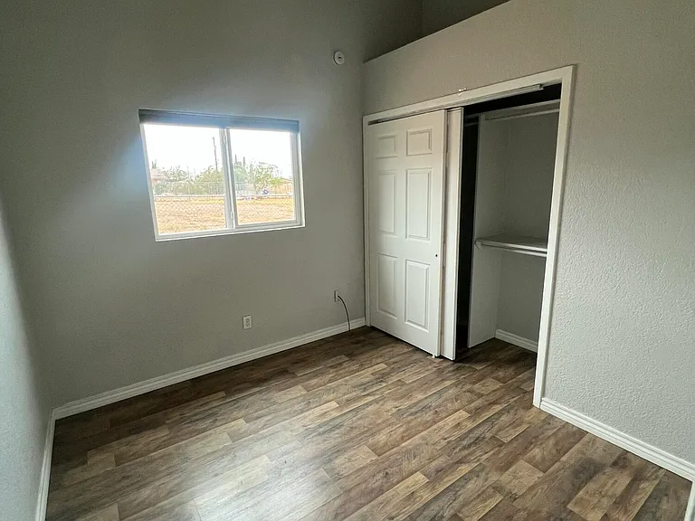 8609 Mercury St #B — Photo 24