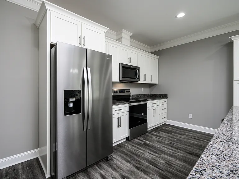 403 Hart Dr — Photo 10