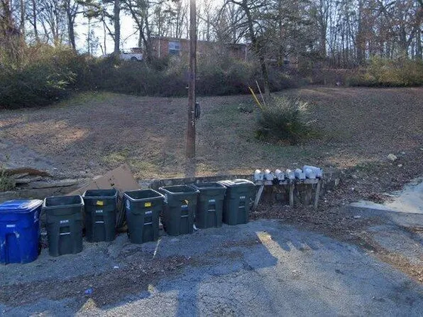 4292-4293 Byrnewood Village Cir, Hixson, TN 37343