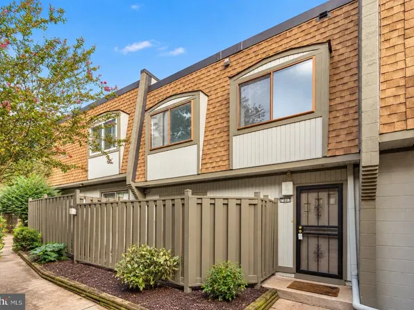 7907 Casa Grande Pl #121D, Alexandria, VA 22309