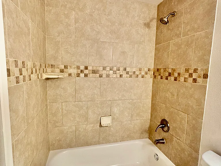 809 Cielo Vista Dr — Photo 13
