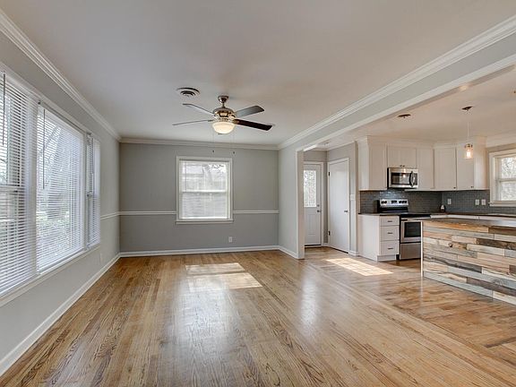 5th image of 426 Gaylewood Dr