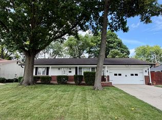 1146 Dechant Ct, Columbus, OH 43229