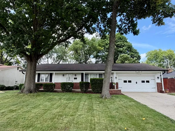 1146 Dechant Ct, Columbus, OH 43229