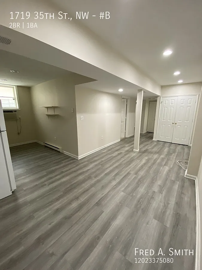 Charming Georgetown Two-Bedroom - Basement Unit — Photo 2