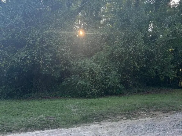 4217 James Rd #16, Raleigh, NC 27616