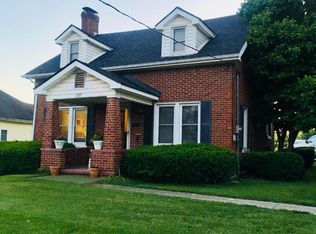 239 Lexington St, Lancaster, KY 40444