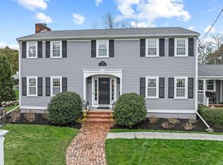 30 Prospect St, Dartmouth, MA 02748
