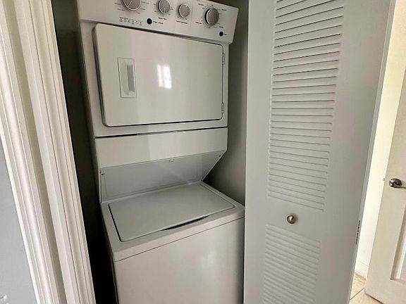 Unit Photo
