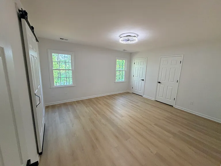 1376 Mill Brook Cir — Photo 22