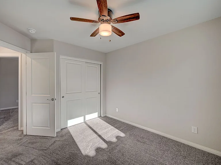 7869 Morganite Ave — Photo 37