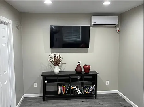 2022 Ocean View Blvd Photo 1
