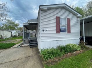 3560 Orchard Dr #D-17, Stow, OH 44224
