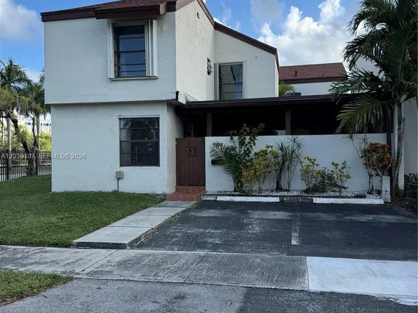 9700 NW 6th Ln #9700, Miami, FL 33172