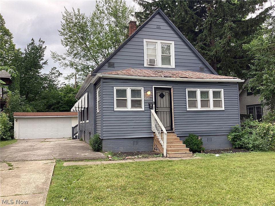 1st image of 3458 E 140th St
