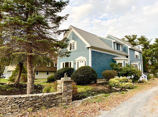 91 Crane Ave S, Taunton, MA 02780