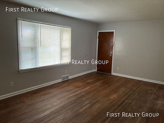 2nd image of 2901 Grand Ave APT 2