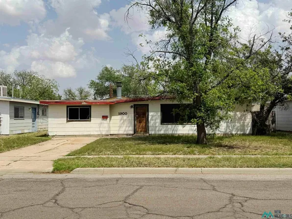 1900 N Penasco Dr, Hobbs, NM 88240