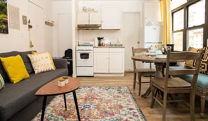 Rented by Furnished Habitat | media 14