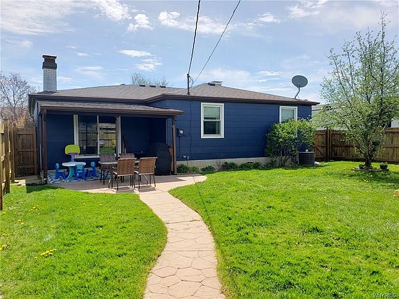 3rd image of 138 Bronx Dr