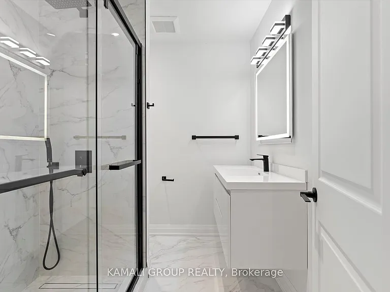 63 Walter Ave #MAIN — Photo 15