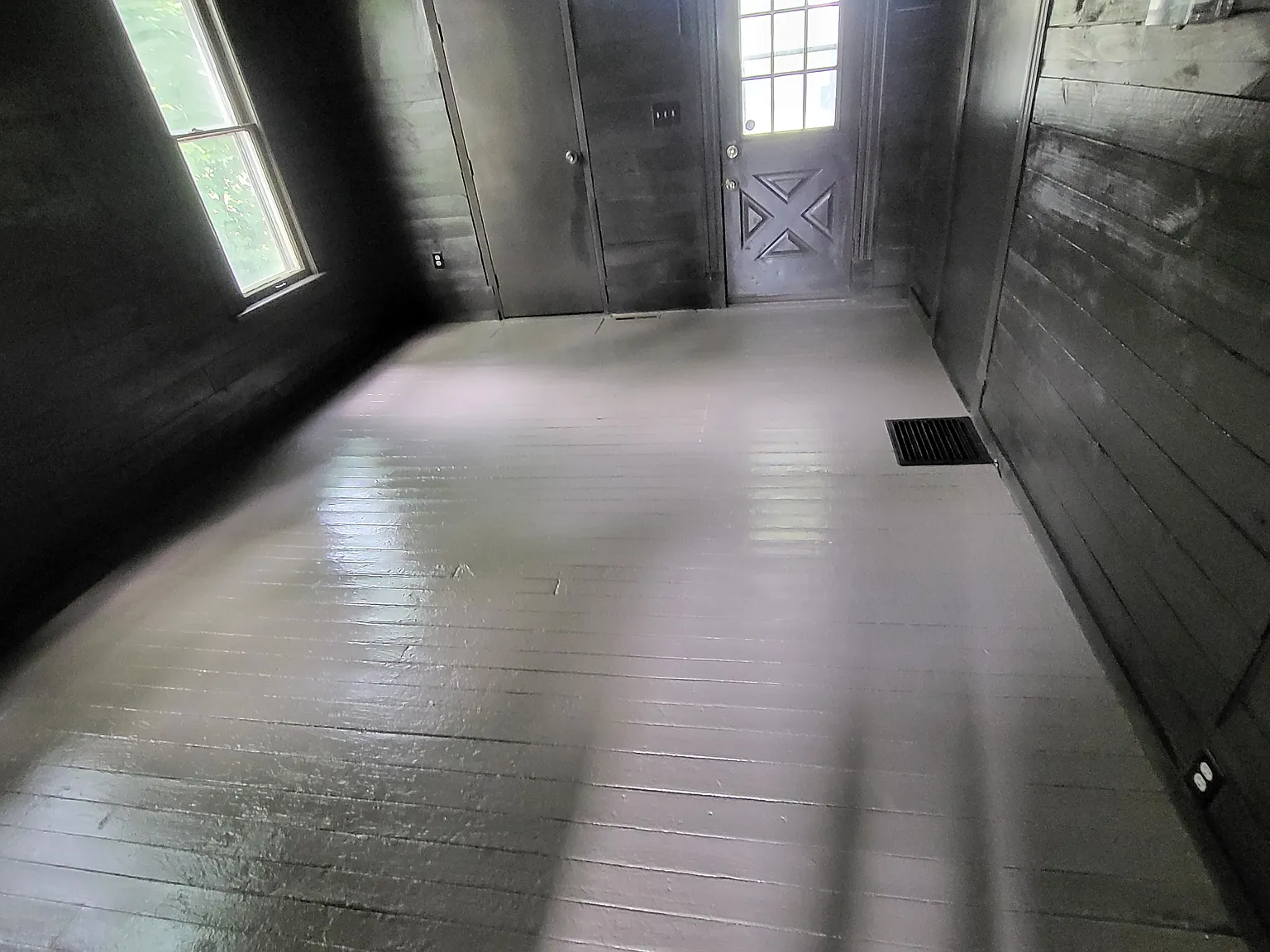 1166 Woodland St NE — Photo 2