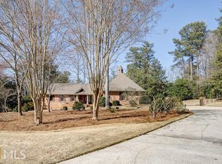 1900 Monticello Ct, Sandy Springs, GA 30350