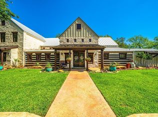 718 Big Bend Ln, Fredericksburg, TX 78624