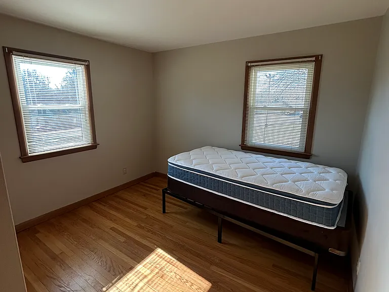 904 Nichols Rd — Photo 12
