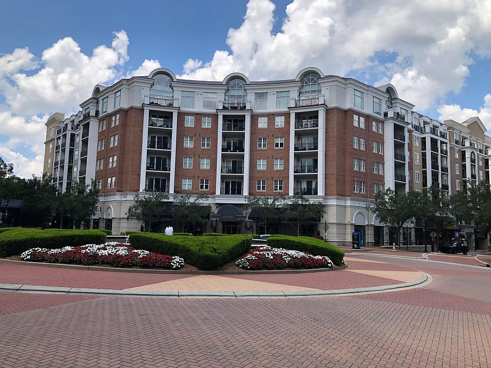 Piedmont Row West Building